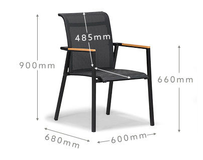 Erweiterbarer Esstisch und Stuhl für 12 Gäste von AJUNION in Garden