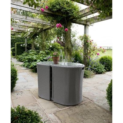 Outdoor Bistro Set mit W67 x D57 x H74cm Stuhlgröße und Postverpackung
