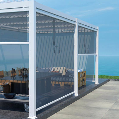 Außengartenpergola mit verstellbarem Aluminium-Lauver-Dach und bioklimatischem Design