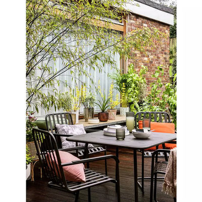 4 Sitzplätze Metall Stahl Außenmöbel Garten Set mit quadratischem Tisch und Esstühlen