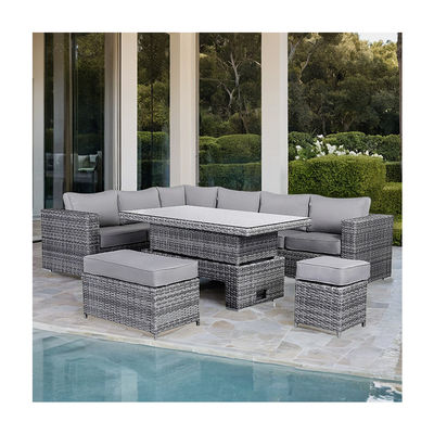 Modernes Rattan-Garten-Set mit Sektorausstattung