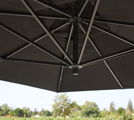 Wasserdichtes Sonnenschirm Aluminium Sonnenschirm 10ft Rechteckiger Cantilever Patio Regenschirm für den Garten