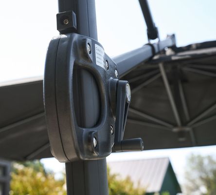 Wasserdichtes Sonnenschirm Aluminium Sonnenschirm 10ft Rechteckiger Cantilever Patio Regenschirm für den Garten