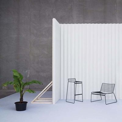Stahlrahmen Gartenstuhl Farbenfrohe und minimalistische Gestaltung für Innenraum