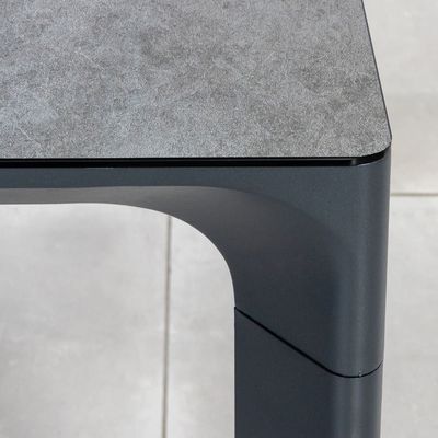 Stilvolles Outdoor-Essensett mit Metallrahmen und Seil-Weave-Sessel L 57 x W60 x H74cm
