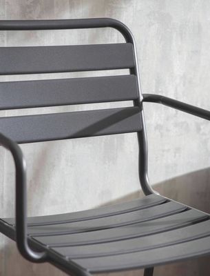Modern Design AJUNION Metall-Stahl-Gartensitzstühle in H85 x W52 x D47cm Größe