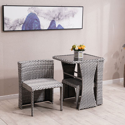Außenmöbel aus Rattan für Cafés