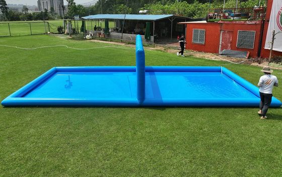 Verwandeln Sie Ihren Garten in einen Platz mit dem aufblasbaren Volleyballpool von AJUNION 33FT