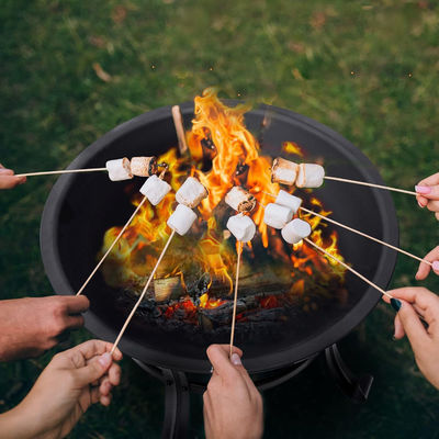 Rundes Holz aus Stahl für den Außengartengrill und den Garten
