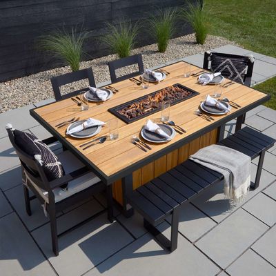 Outdoor-Esstisch mit Brenntisch aus Propangas