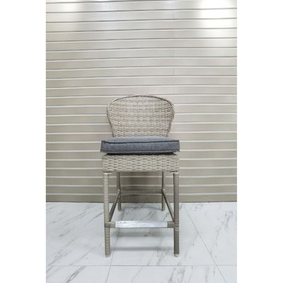 Verbessern Sie Ihren Outdoor-Unterhaltungsbereich mit dem AJUNION PE Rattan Bar Möbel Set