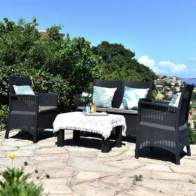 Verwandeln Sie Ihre Terrasse in ein nordisches Paradies mit Plastik-Tisch- und Stuhl-Set