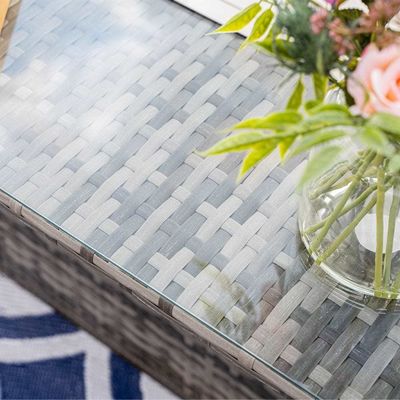 Elegant machen Sie Ihren Garten mit dem AJUNION Wicker Woven Sofa Set und dem Fire Pit Table
