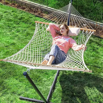 Gemütliches tragbares Klappnetz mit Baumwollseil Hängebett für Outdoor Indoor Garden Camping