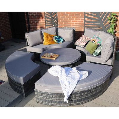 Verstellbarer Esstisch Wicker Gewebtes Sofa Set für Outdoor Daybed Möbel von AJUNION
