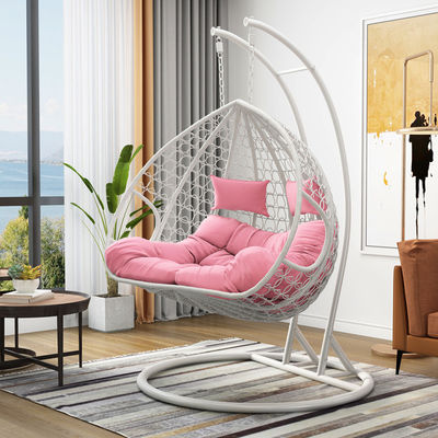 Moderner Indoor Outdoor Balkon Garten Tragbare Doppelpersonen hängende Rattan Wicker Ei Schwingen Stuhl mit Kissen