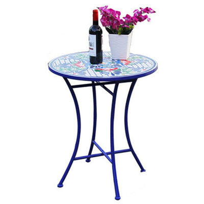 Europäisches Outdoor-Bistro-Set für Balkon Kleines Drei-Stücke-Tisch und Stuhl Garten