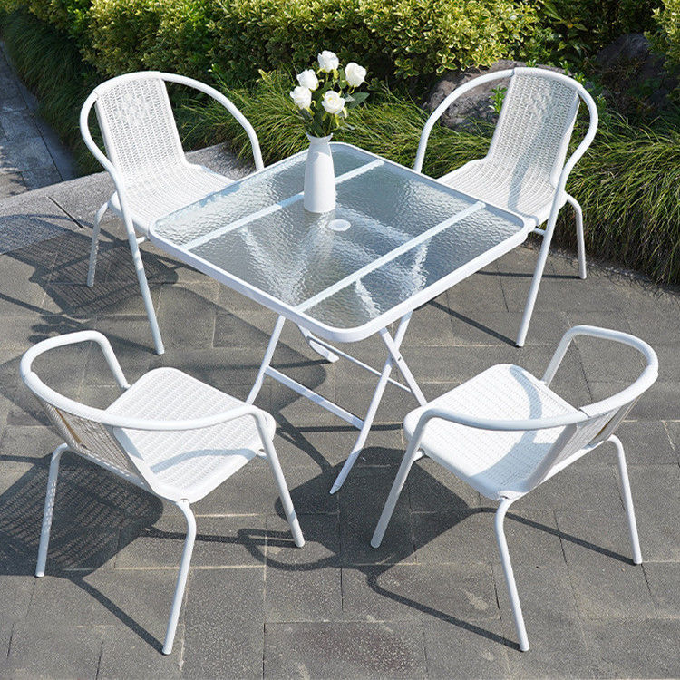 Außenrestaurant Balkon Cafe Terrasse Garten Set Rattan Stuhl und kleiner weißer Quadrattisch
