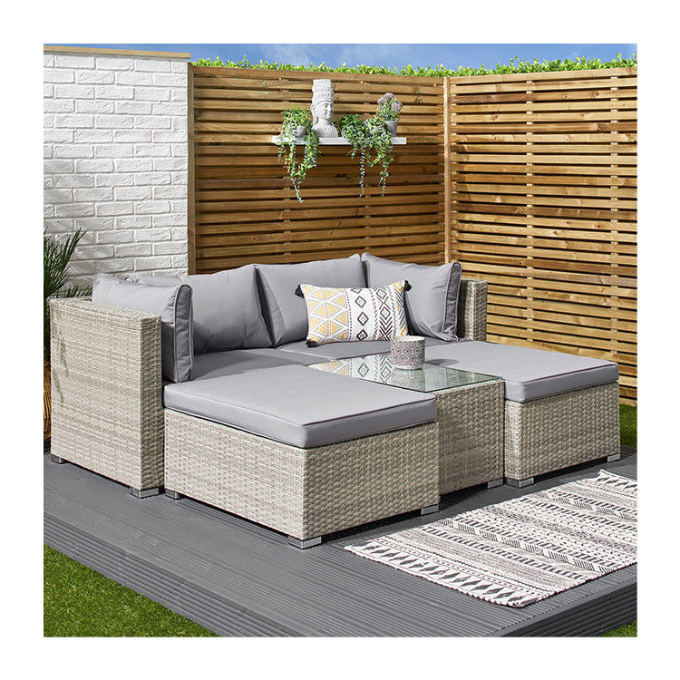 5 Stück Wicker Rattan Modular Outdoor Sofa Moderner Design Stil L70xW40xH39cm Tischgröße